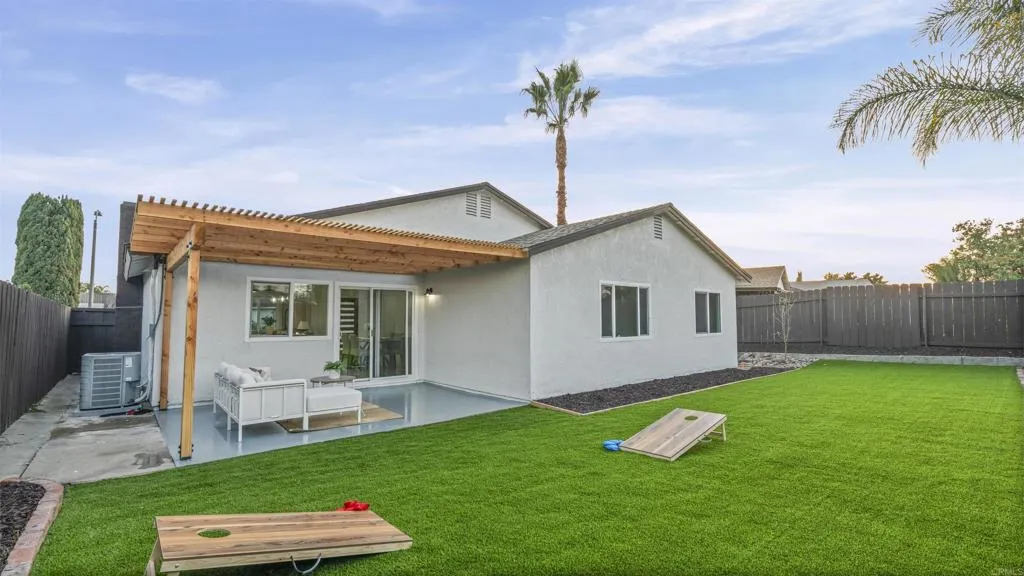 9068 Kirby Court, San Diego, California 92126 home-pic-36